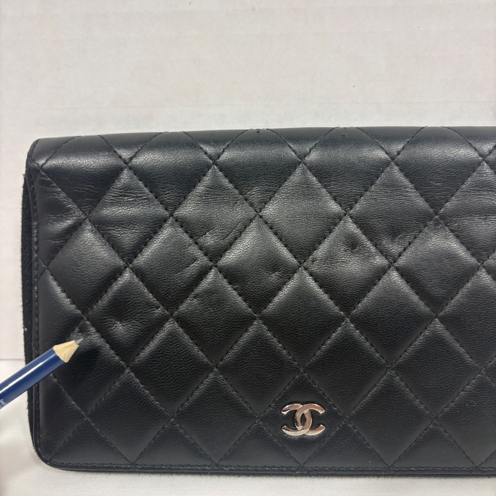 Chanel WOC Wallet On Chain Black Quilted Lambskin Silver CC Logo Zip Around - Picture 6 of 16